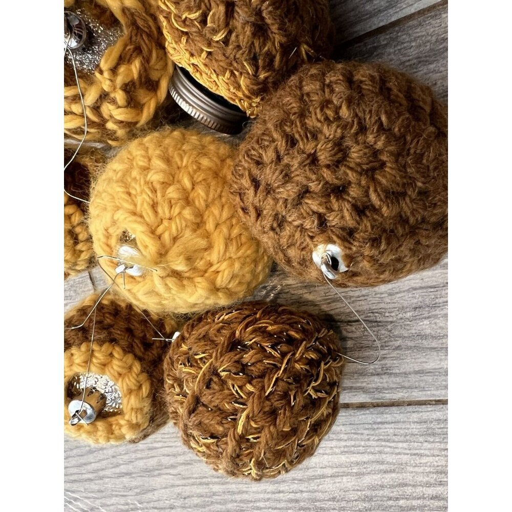 Hand Knit Crochet Christmas Holiday Ornaments Balls Lot Of 7 Vintage UW Wyoming